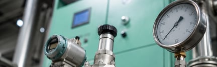 Industrial pressure gauge and process instrumentation
